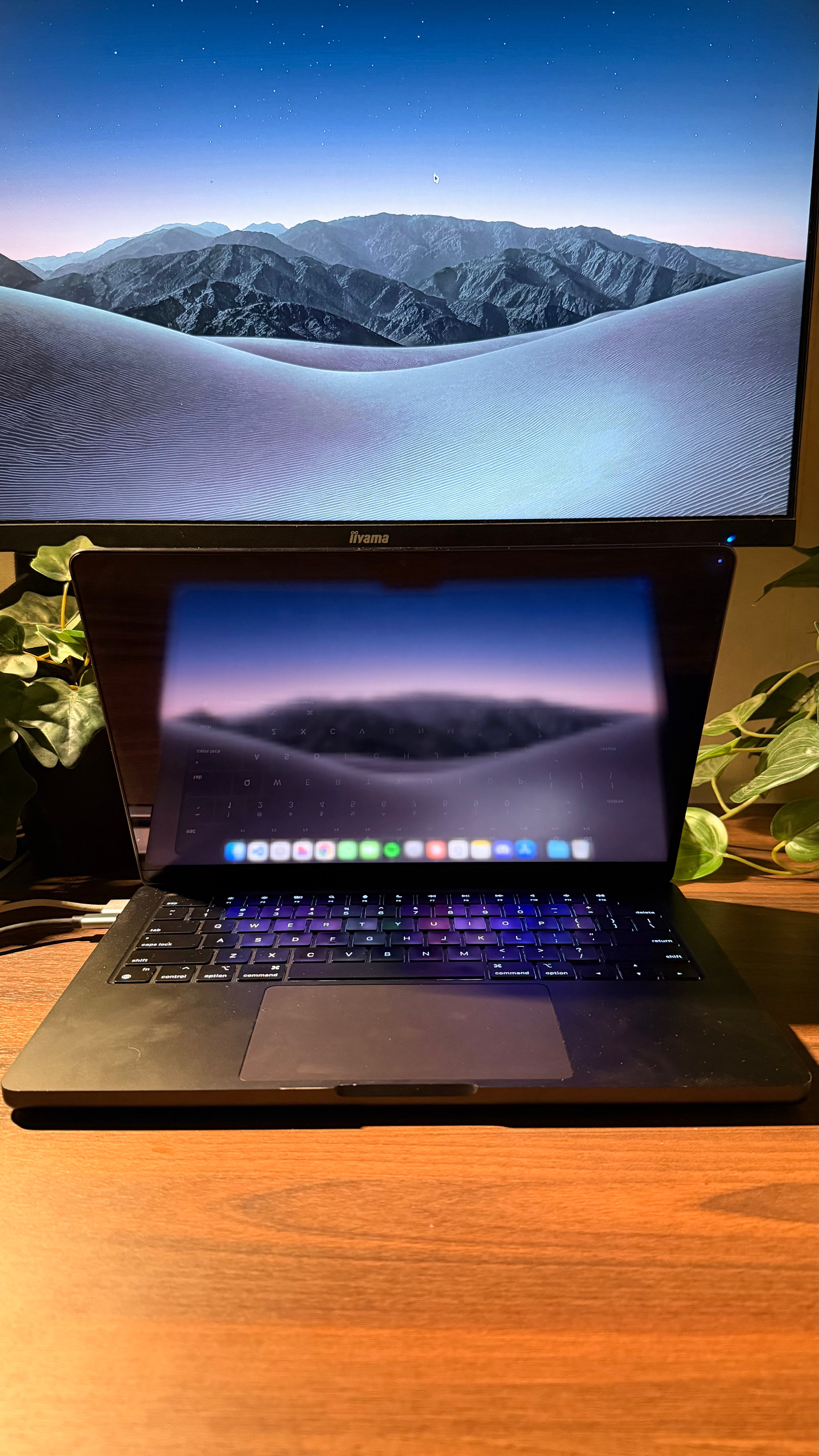 Mcbook Duo App